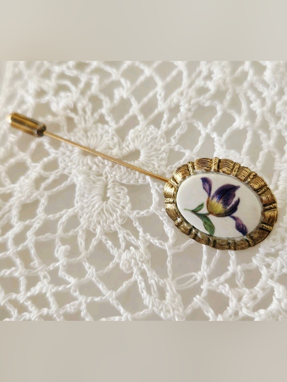 Vtg Painted Porcelain Oval Floral Hat Pin Brooch, Iris/Tulip, Fairy, Victorian